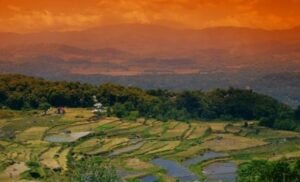 Batu Tumonga Toraja Utara, Menikmati Lanskap Pegunungan dari Ketinggian