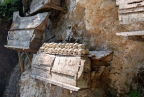 Kete Kesu, Kampung Tradisional Toraja yang Menyimpan Tongkonan dan Makam Leluhur