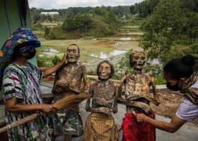 Ma’nene Toraja, Mengapa Masyarakat Merawat Jenazah Leluhur?