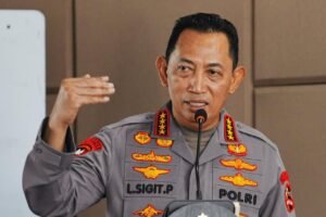 Listyo Sigit Jadi KSP, Suyudi Ario Seto Resmi Pimpin Polri