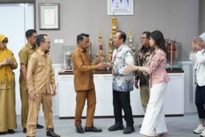 Bupati Sidrap Terima Audiensi Telkom, Bahas Pemerintahan Digital Hingga Penataan Kabel
