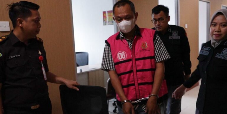Perjalanan Dinas Jadi Pintu Masuk Korupsi, Eks Kepala BP2P Sulawesi III Ditahan Kejati Sulsel