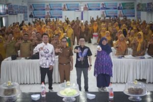 300 Guru Sidrap Ditempa dengan Metode STEM