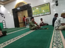 Pererat Silaturahmi, Babinsa Kodim 1420/Sidrap Laksanakan Safari Sholat Subuh Berjamaah