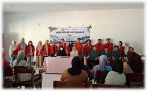FKM Unhas Bawa Edukasi Kesehatan ke Pulau Barrang Lompo, Sampah hingga Air Limbah Jadi Materi