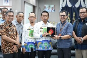Sidrap Lirik Teknologi Telkomsel, dari Sekolah hingga Pelayanan Warga