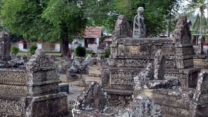 Di Jeneponto, Raja Islam Ini Diabadikan Duduk di Singgasana pada Sebuah Nisan
