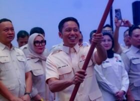 Bupati Enrekang H. Muh. Yusuf Ritangnga resmi pimpin Dewan Pimpinan Cabang (DPC) Himpunan Kerukunan Tani Indonesia (HKTI) Kab. Enrekang periode 2026 – 2031