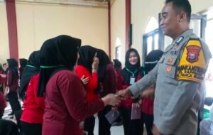 Polisi Masuk Sekolah! Bripka Guntur Ingatkan Pelajar SMKN 2 Panca Rijang ,Jauhi Narkoba